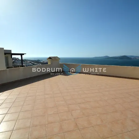 Bodrum Royal Heights 2 Bedroom Full Seaview Holiday Homes E60 * Bogazici